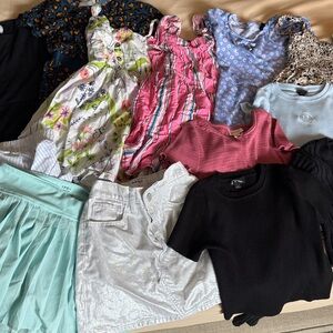 Bundle of 15 pieces of girl clothes size M